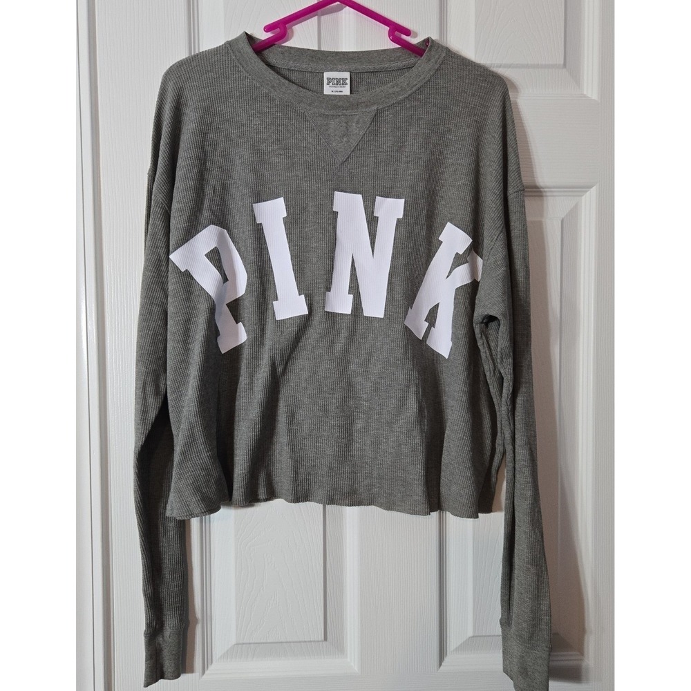 Victoria's Secret Pink Womans Cropped Long Sleeve top Size Medium